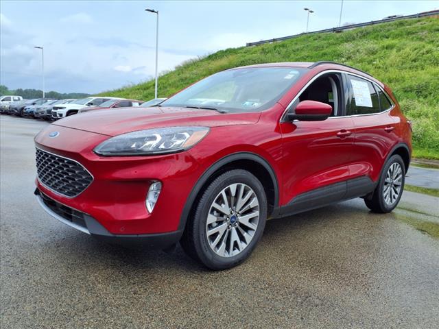 2022 Ford Escape Hybrid Titanium