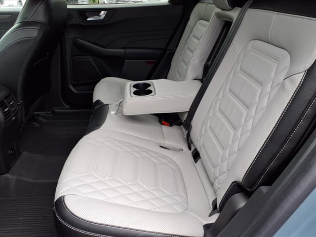 2023 Ford Escape Hybrid Platinum