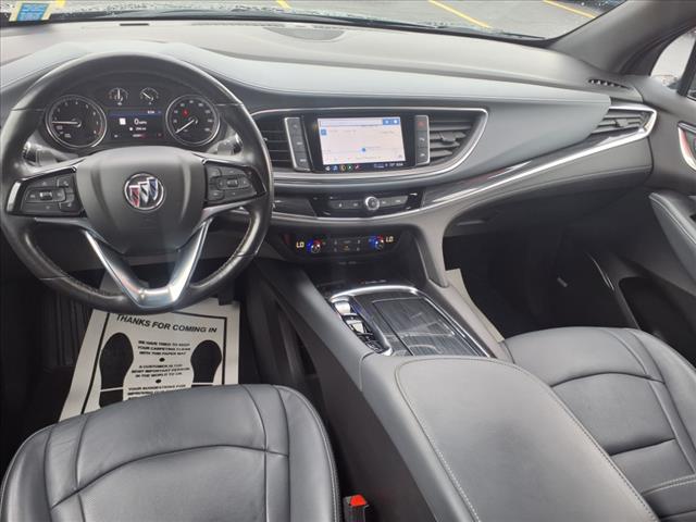 2022 Buick Enclave Essence