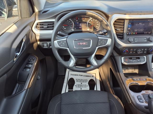 2022 GMC Acadia 