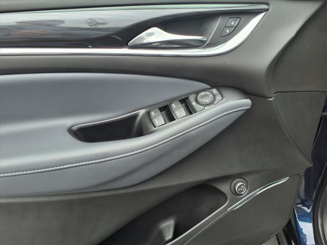 2022 Buick Enclave 