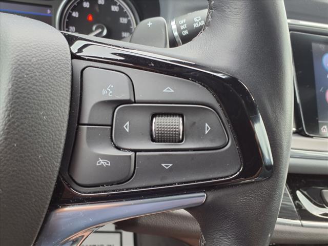 2022 Buick Enclave Essence