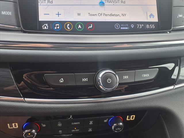 2022 Buick Enclave Essence