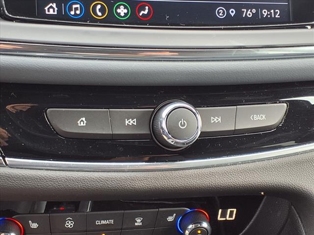 2022 Buick Enclave Essence