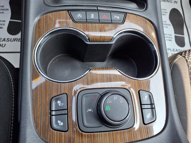 2023 GMC Acadia 