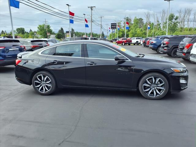 2022 Chevrolet Malibu RS