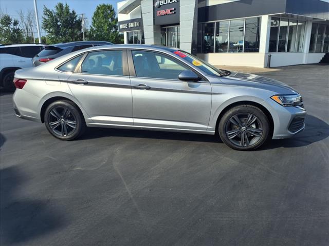 2023 Volkswagen Jetta SE