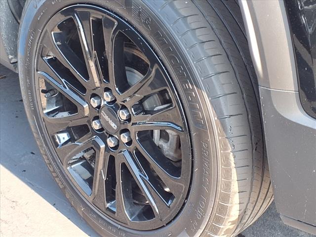 2022 GMC Acadia 