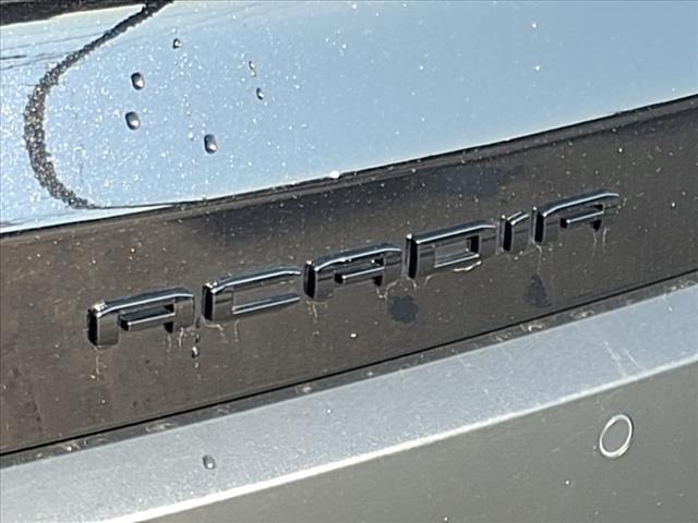 2022 GMC Acadia 