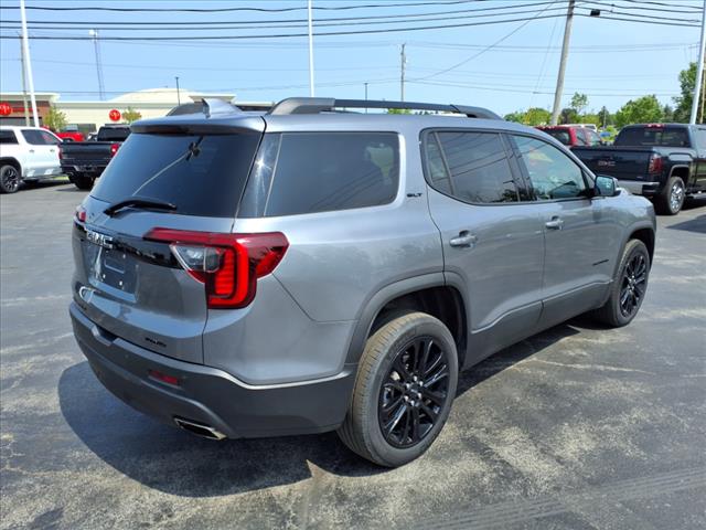 2022 GMC Acadia 