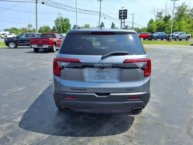 2022 GMC Acadia 