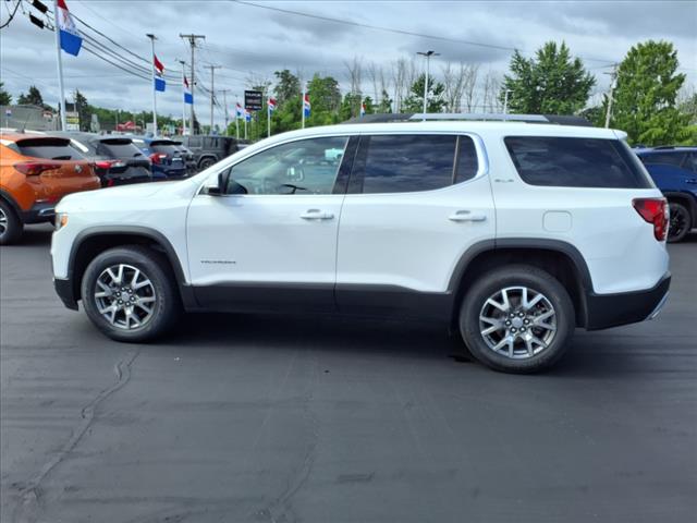 2022 GMC Acadia 