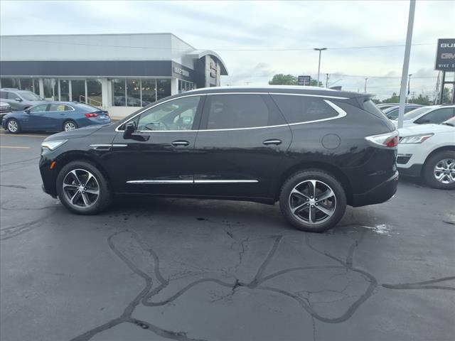 2022 Buick Enclave Essence