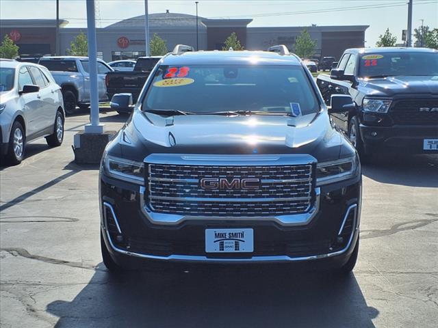 2023 GMC Acadia Denali