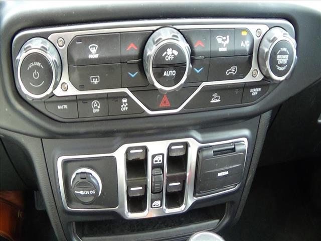 Photo of 2023 Jeep Wrangler Sahara in Cape Girardeau, MO - 10,  2023 Jeep Wrangler Sahara:C6564