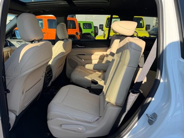 2025 Jeep Grand Cherokee L Limited:25-234