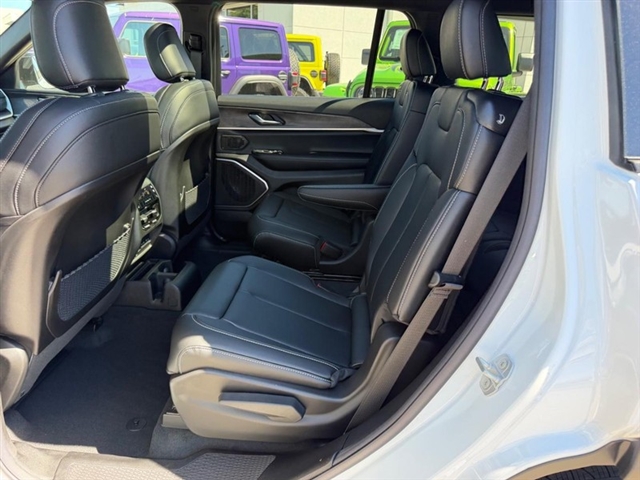 2026 Jeep Grand Cherokee L Limited:26-144