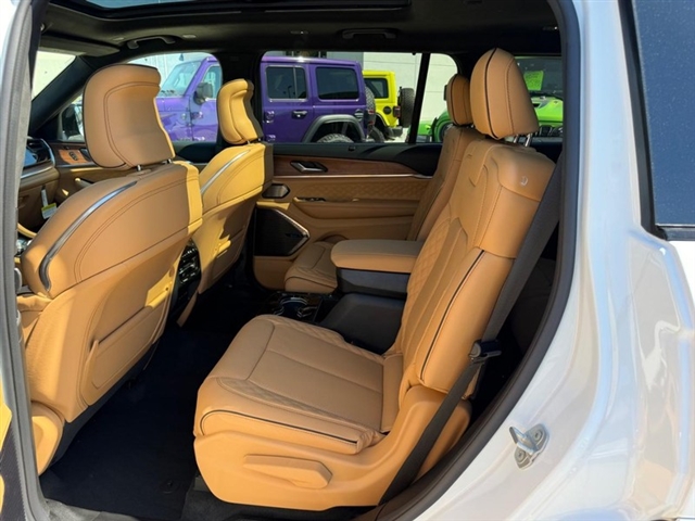 2026 Jeep Grand Cherokee L Summit:26-151