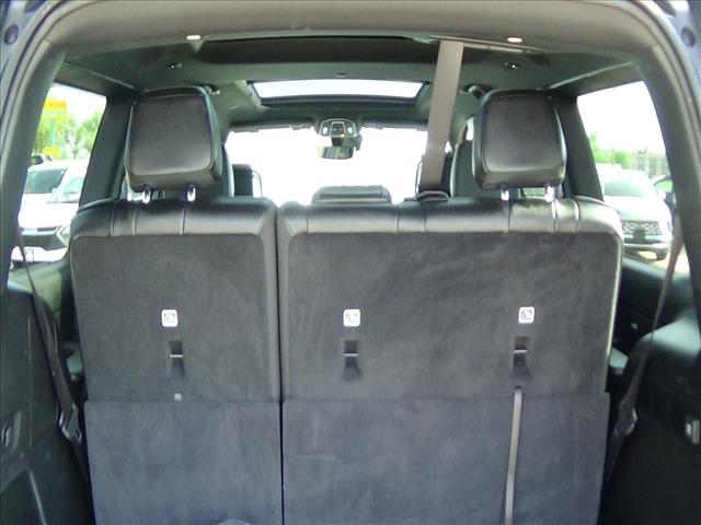 2024 Jeep Wagoneer Base:C6877