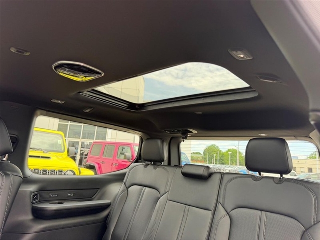 2026 Jeep Grand Wagoneer Limited Reserve:26-152