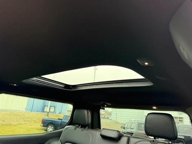 2025 Jeep Wagoneer Super:25-230