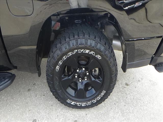 2025 RAM 1500 Warlock:C7033