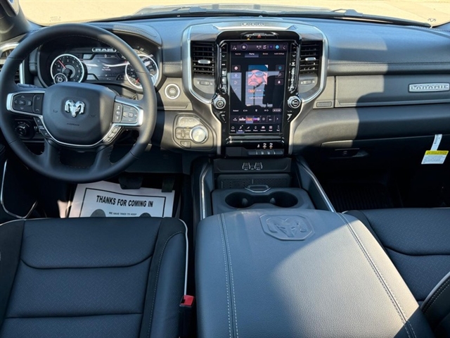 2027 RAM 1500 Laramie:27-021