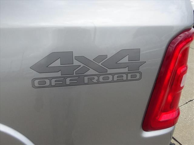2025 RAM 1500 Big Horn:C7066