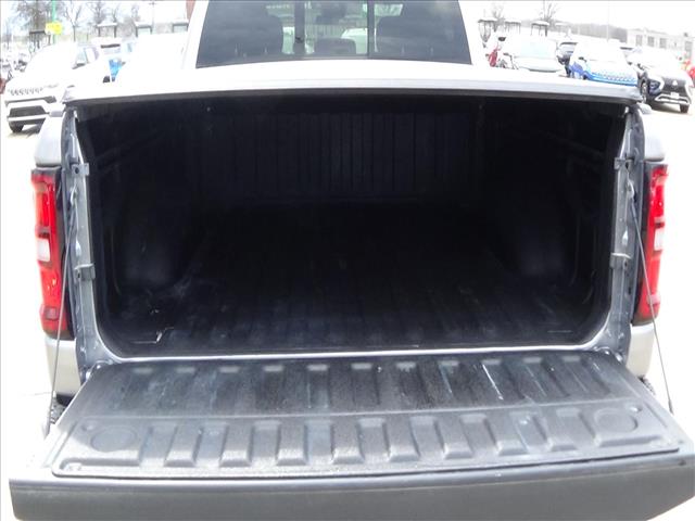 2025 RAM 1500 Big Horn:C6706