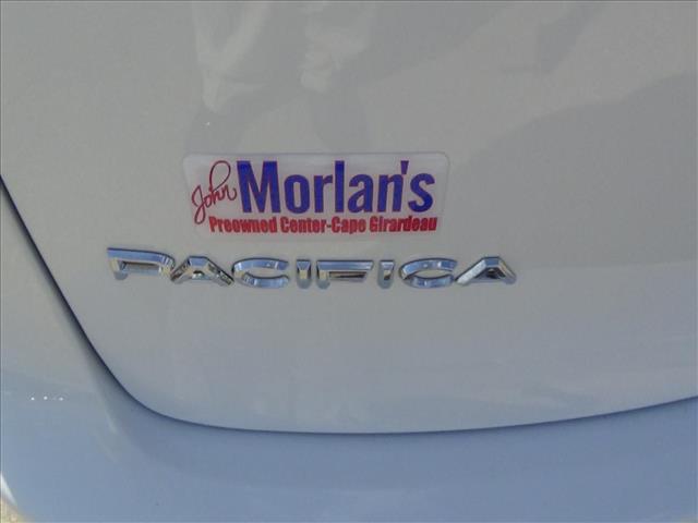 2025 Chrysler Pacifica Select:C6858