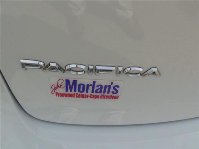 2025 Chrysler Pacifica Select:C6924