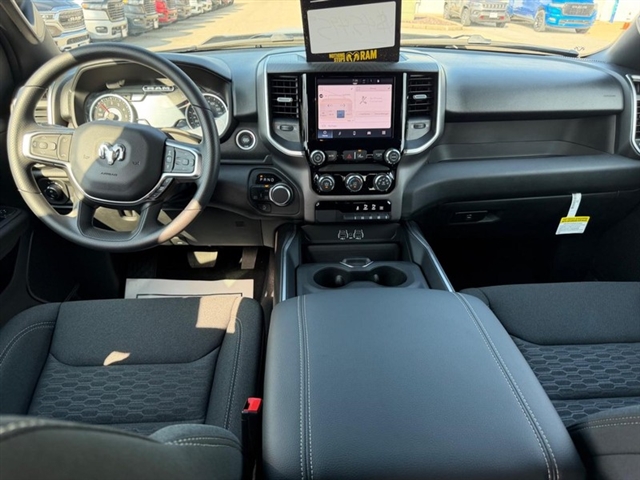 2026 RAM 1500 Express:26-236