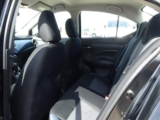 2025 Nissan Versa SV:C7031