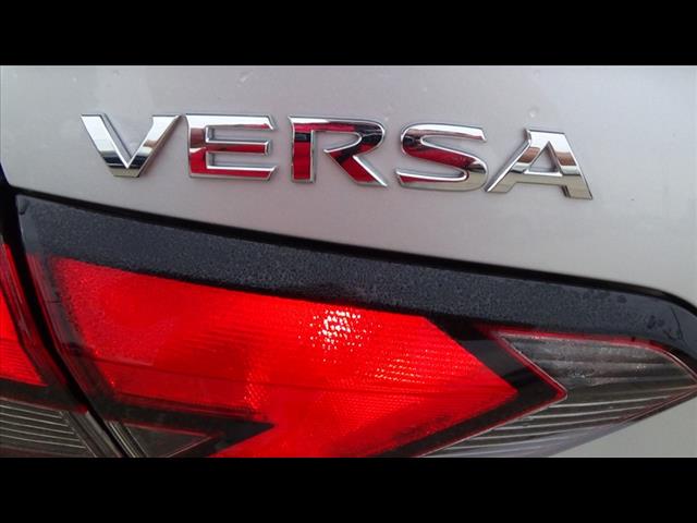 2024 Nissan Versa SR