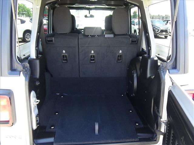 2023 Jeep Wrangler Willys 4xe:C7047