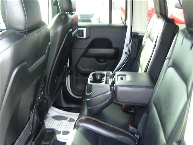 2024 Jeep Wrangler Sahara:C6747