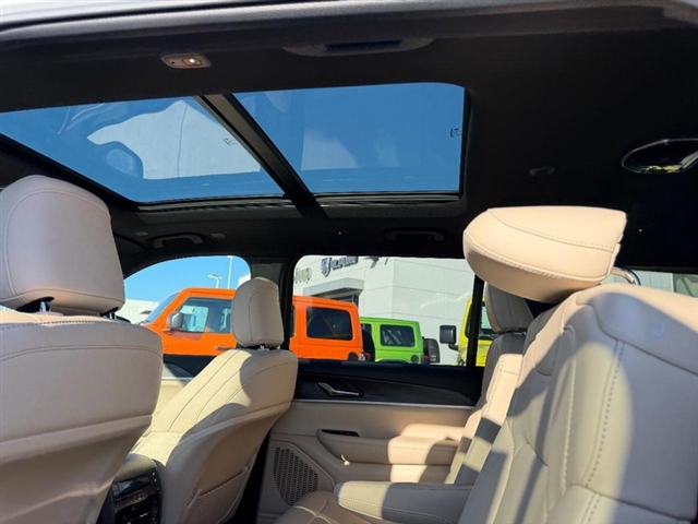 2025 Jeep Grand Cherokee L Limited:25-234