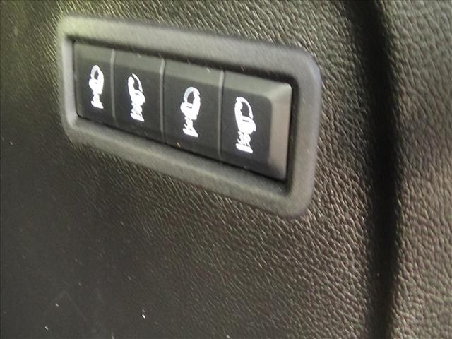 2025 Jeep Wagoneer L Base:C6864