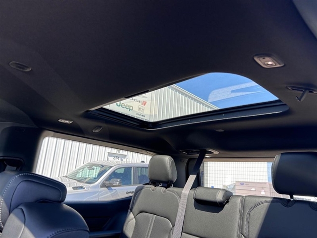 2024 Wagoneer Wagoneer Base
