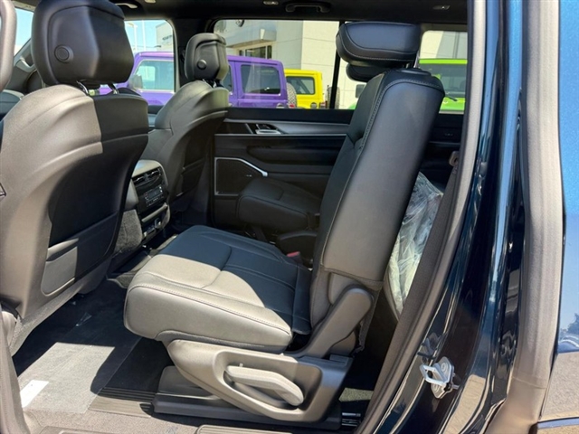 2026 Jeep Grand Wagoneer Upland:26-148