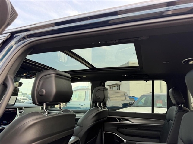 2026 Jeep Grand Wagoneer Limited Reserve:26-201