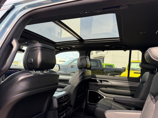 2026 Jeep Grand Wagoneer Limited Reserve:26-113