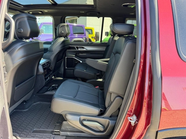 2026 Jeep Grand Wagoneer Limited Reserve:26-140