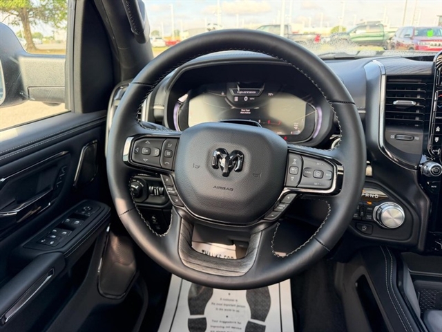 2027 RAM 1500 Limited:27-037