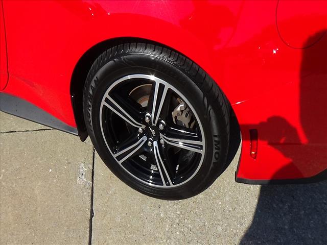 2024 Ford Mustang EcoBoost Premium:C7104