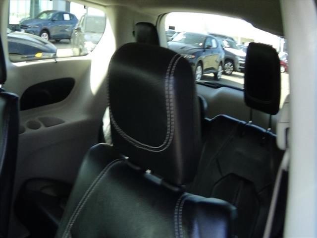 2024 Chrysler Voyager LX:C6451