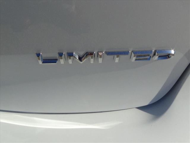 2024 Chrysler Pacifica Limited:C6908