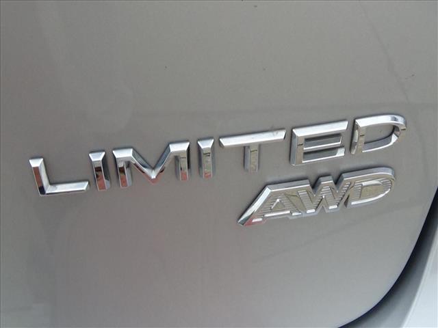 2024 Chrysler Pacifica Limited:C6914