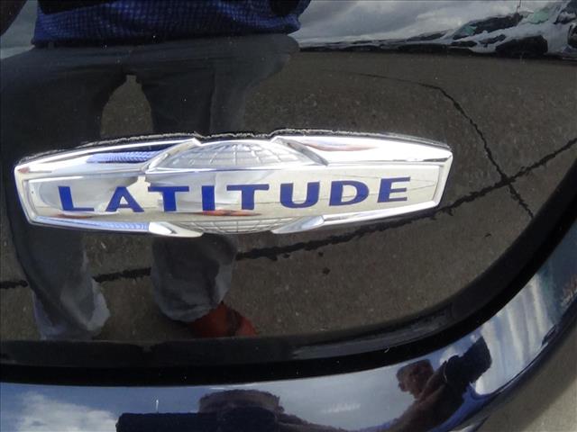 2025 Jeep Compass Latitude:C6867