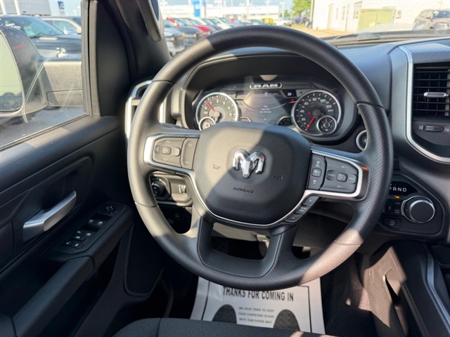 2026 RAM 1500 Express:26-236